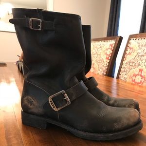 Frye Veronica shortie - distressed
